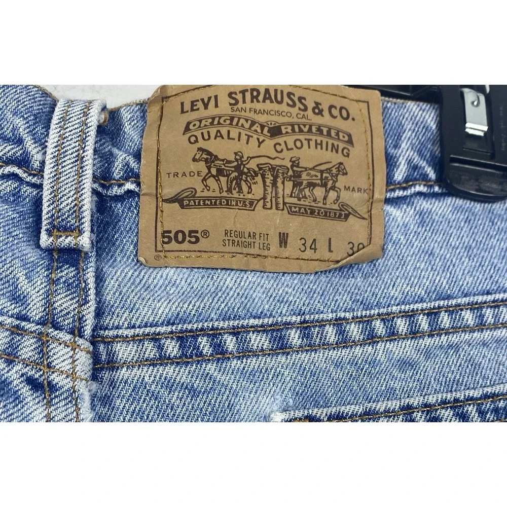 Vintage Men's Levi's 505 Jeans Regular Fit Straight Leg 34x30 Made‎ in USA 90's